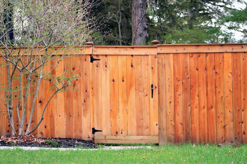 fence installation experts in montreal